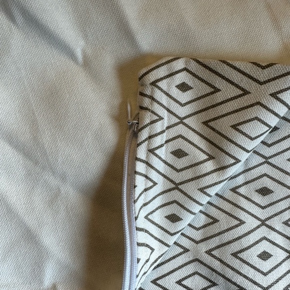 Woven Nook Pillow Cover Set - Picture 7 of 7